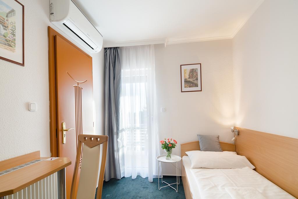 Alfred Panzio Bed & Breakfast Budapest Exterior photo
